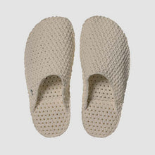 Afbeelding in Gallery-weergave laden, Duurzame en comfortabele pantoffels beige